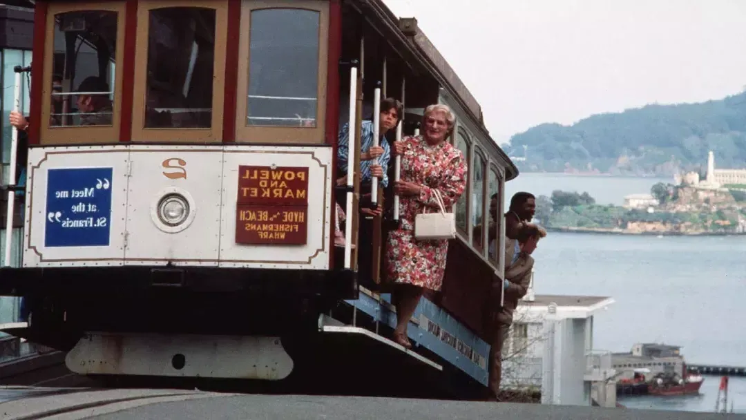 Cena de Sra. Doubtfire quando eles estavam no Cable Car